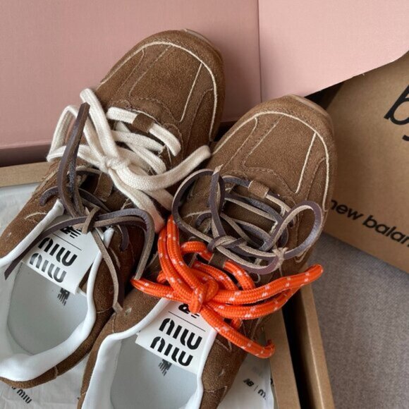 Miu Miu x New Balance 530 SL Sneakers - Picture 6 of 9